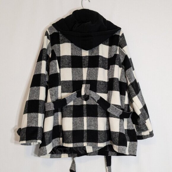 CATO Black/White Plaid Fleece Hooded Mid-Length Button Coat; Size 3X - Picture 3 of 6